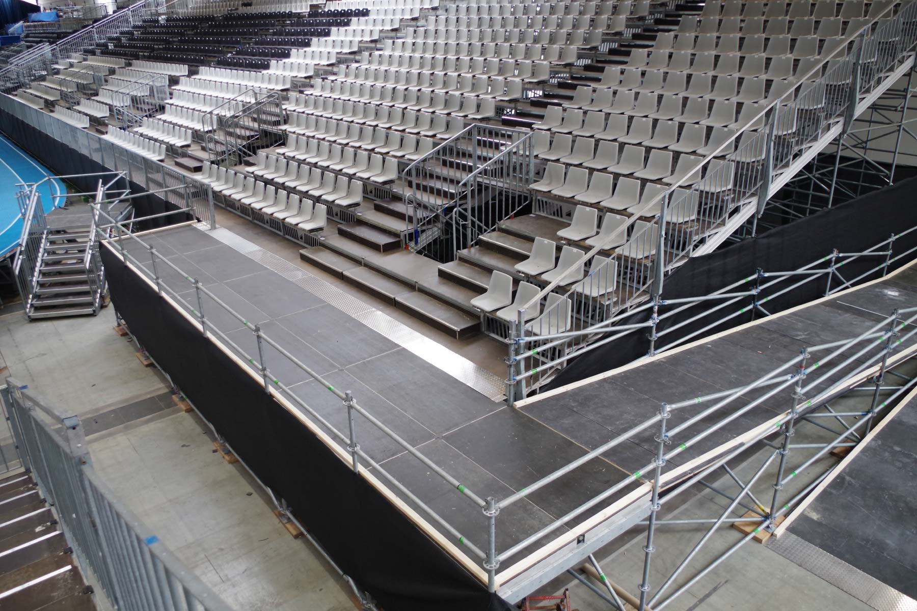 Bender Tribünen, Bühnen und Stadien für Sport Veranstaltungen Events485